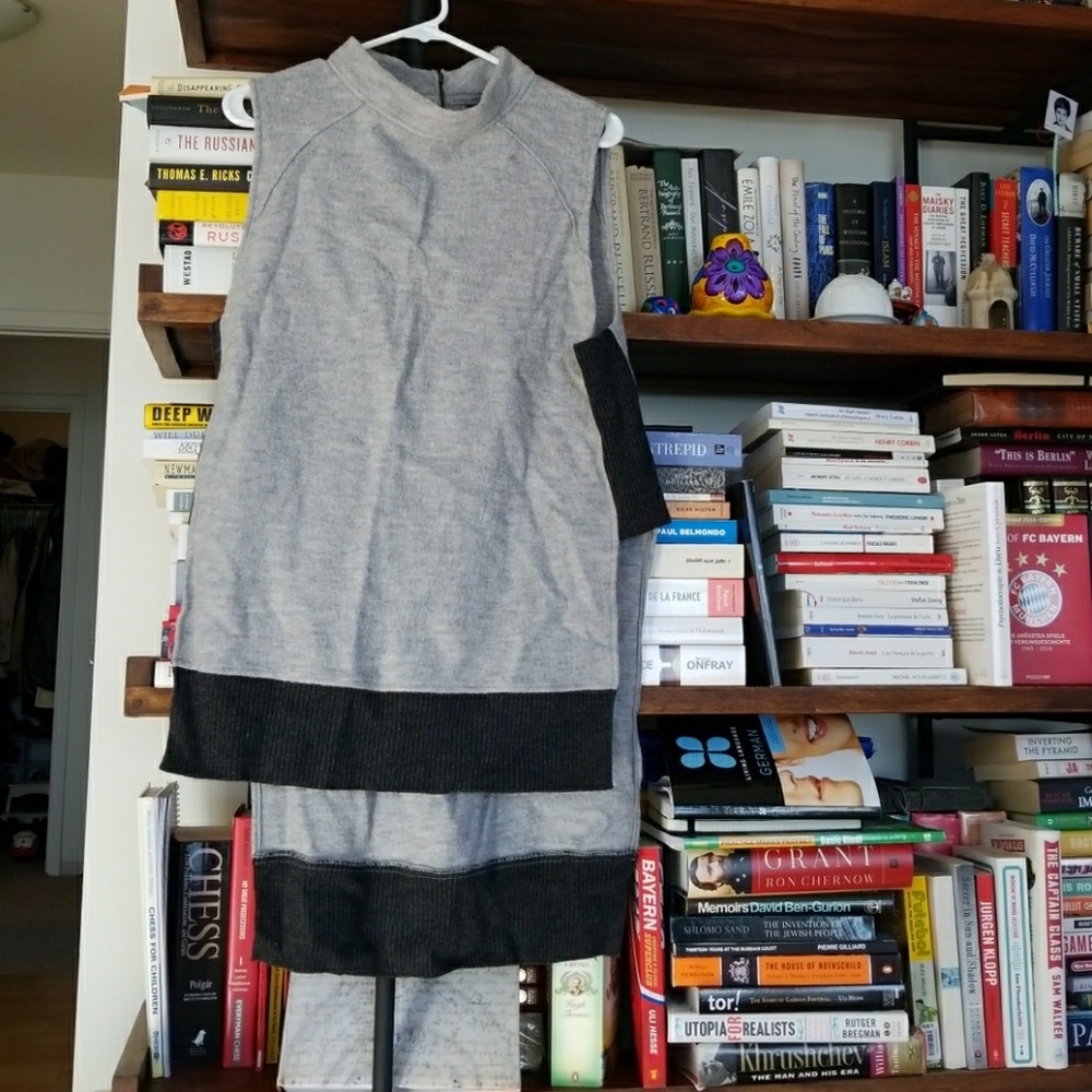 Love scarlett pullover sweater